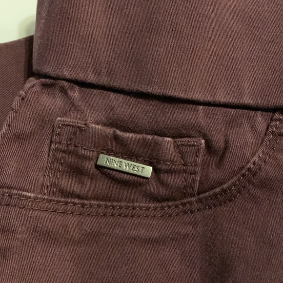 Nine West Size 8 Pull on Skinny Pants - Picture 4 of 5